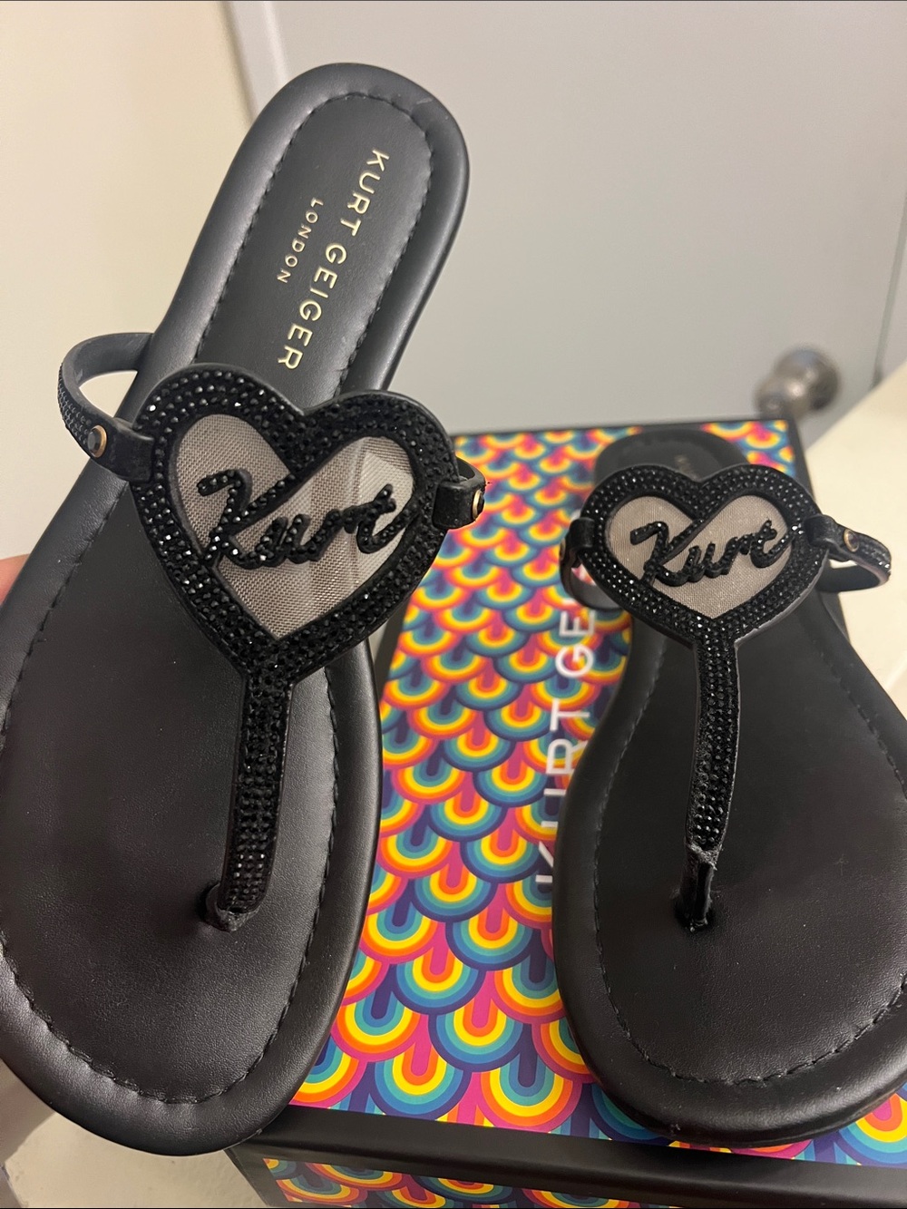 Kurt Geiger Black Heart T-Strap Flip Sandals